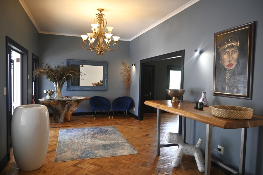 5 Bedroom Property for Sale in Stellenbosch Farms Western Cape